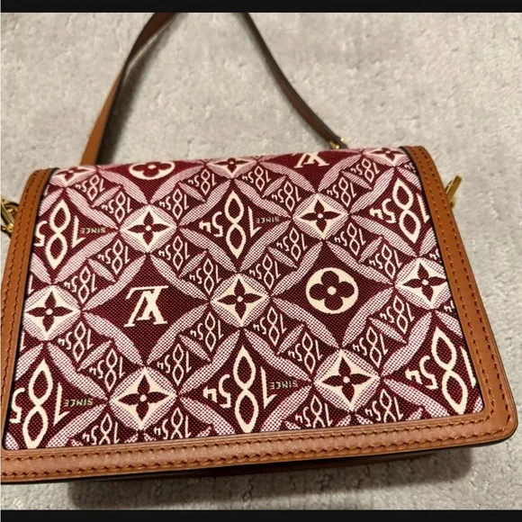 Louis Vuitton Monogram Canvas Crossbody Bag - Never used! - Picture 2 of 4